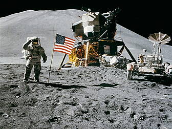 Golf on the Moon and lunar spe...